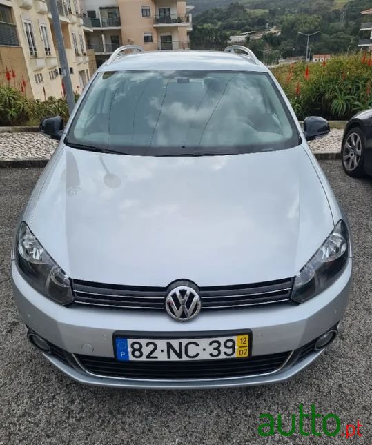 2012' Volkswagen Golf Variant photo #3