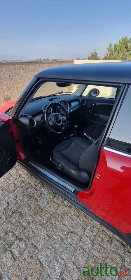 2007' MINI Cooper D photo #5