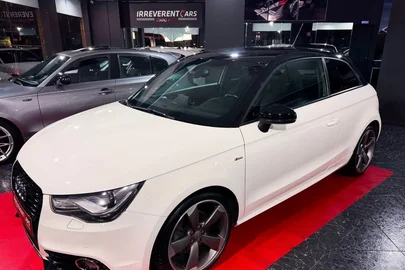 2011' Audi A1 1.6 Tdi S-Line