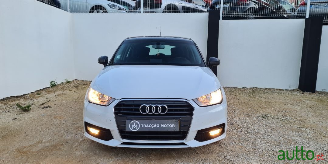 2016' Audi A1 Sportback photo #5