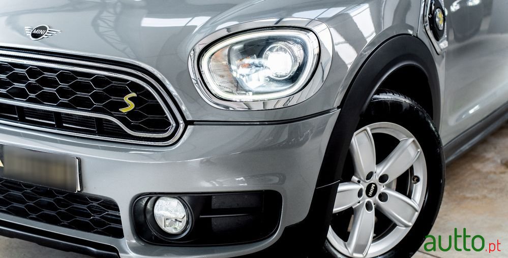 2018' MINI Countryman photo #3