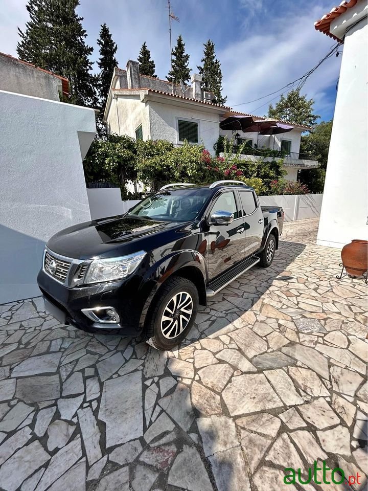 2019' Nissan Navara photo #1