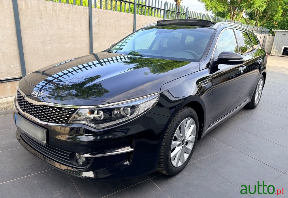 2017' Kia Optima Sw photo #1