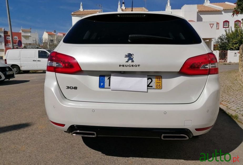 2016' Peugeot 308 Sw photo #1
