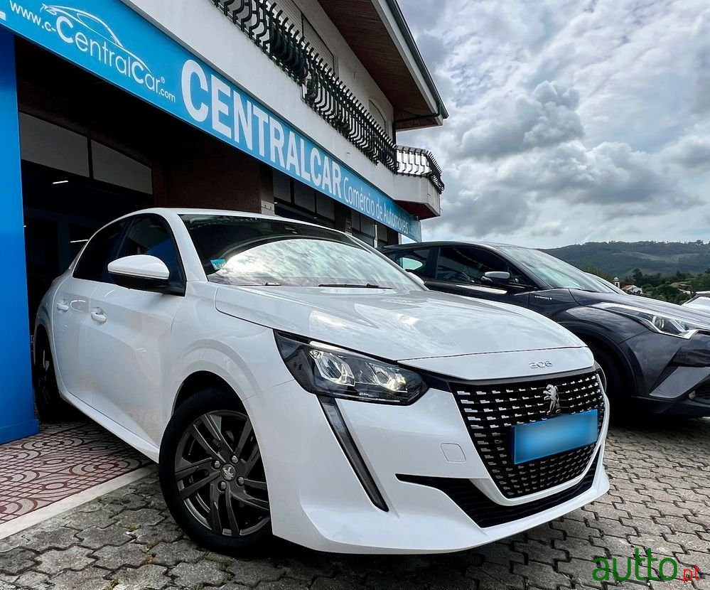 2021' Peugeot 208 1.5 Bluehdi Active Pack photo #2