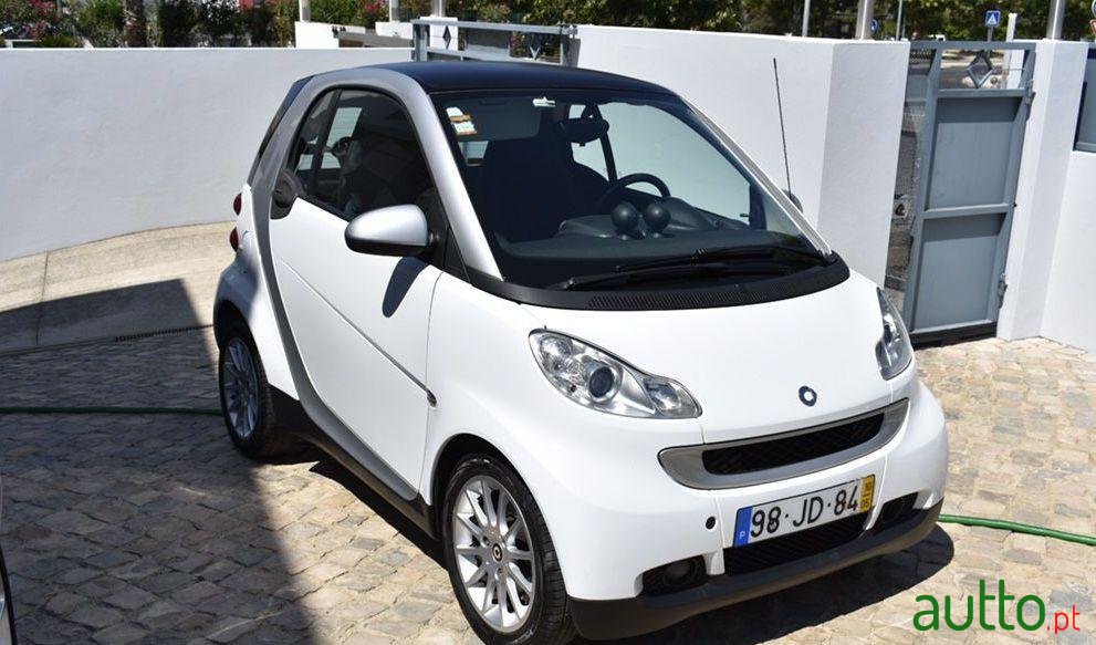 2010' Smart Fortwo photo #3