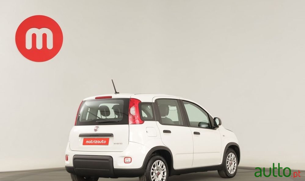 2023' Fiat Panda 1.0 Hybrid photo #4