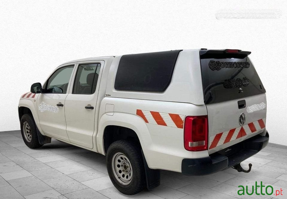 2016' Volkswagen Amarok photo #3