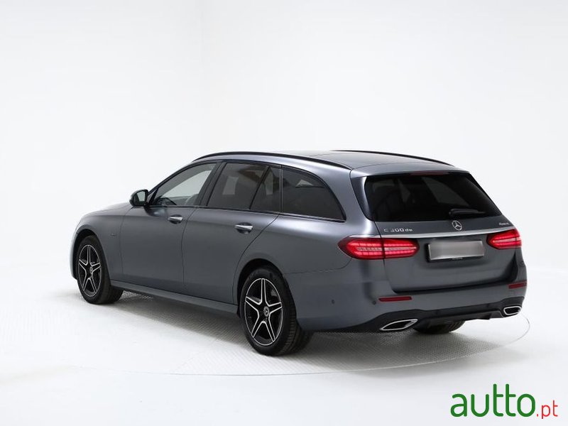2020' Mercedes-Benz Classe E photo #3