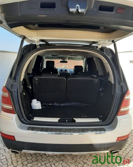 2007' Mercedes-Benz Gl-320 photo #3