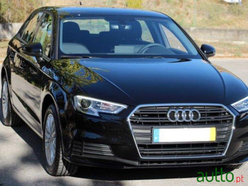 2016' Audi A3 Sportback photo #2