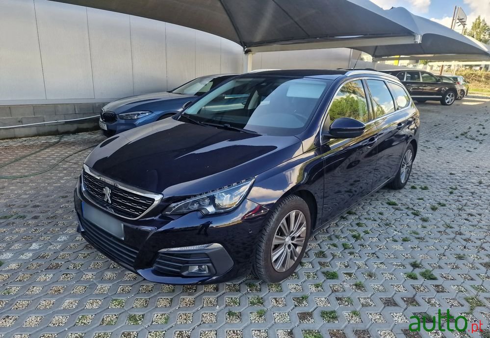 2018' Peugeot 308 Sw photo #3
