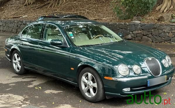 2004' Jaguar S-Type photo #1