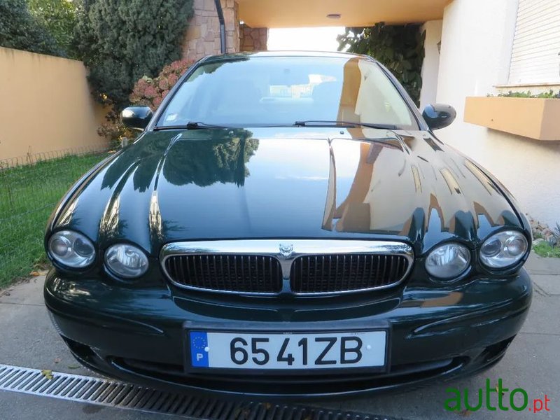 2004' Jaguar X-Type photo #2