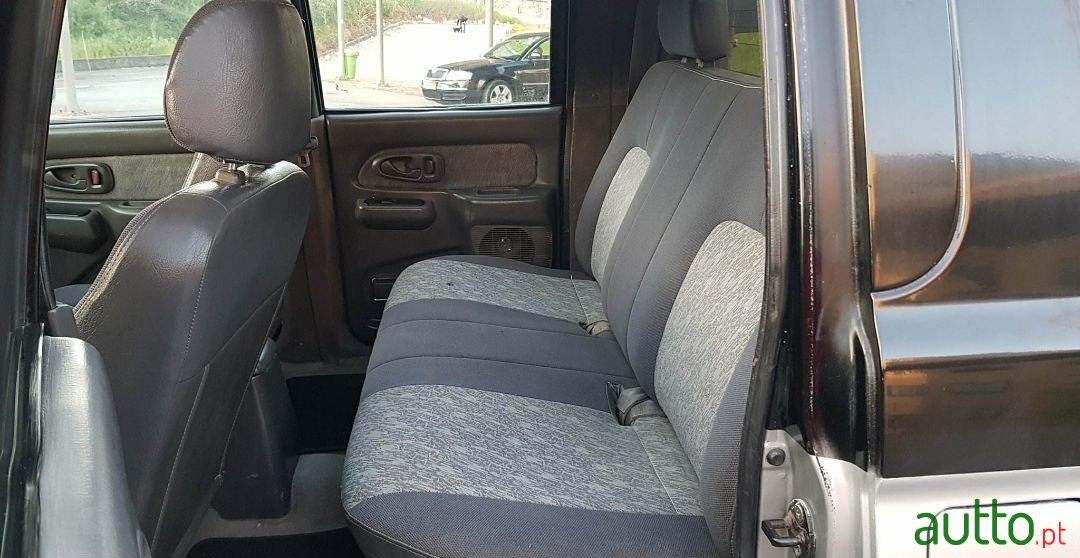 1998' Mitsubishi L 200 2.5 TD 4x4 99 photo #6