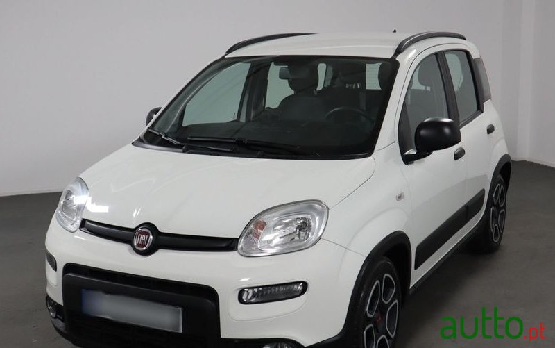 2022' Fiat Panda photo #1