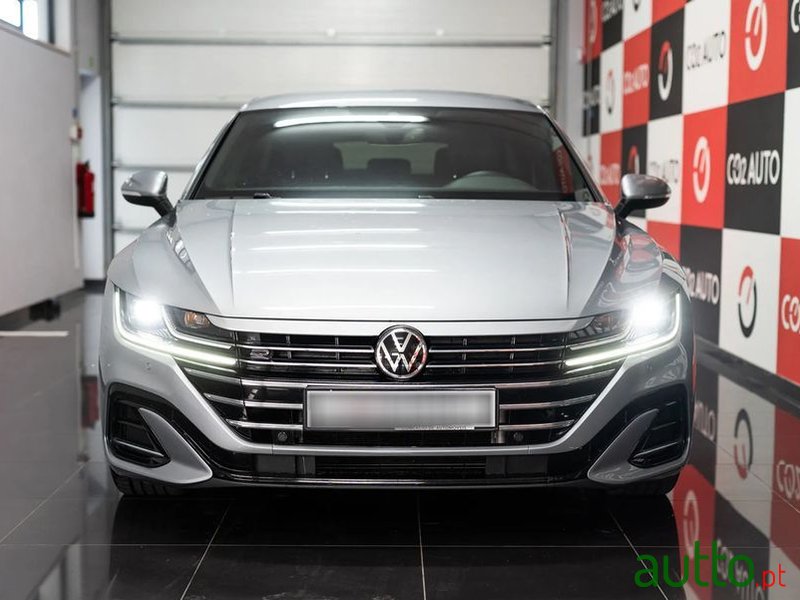 2022' Volkswagen Arteon photo #2