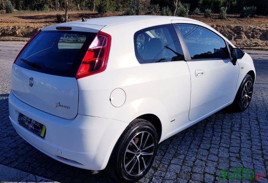 2008' Fiat Grande Punto 1.3 M-Jet Active photo #3