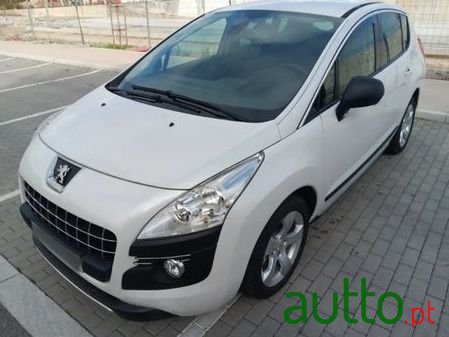 2013' Peugeot 3008 photo #4