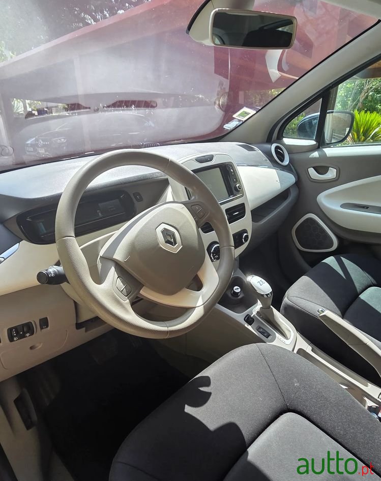 2016' Renault Zoe (S/ Bateria) 22 Kwh Zen photo #1
