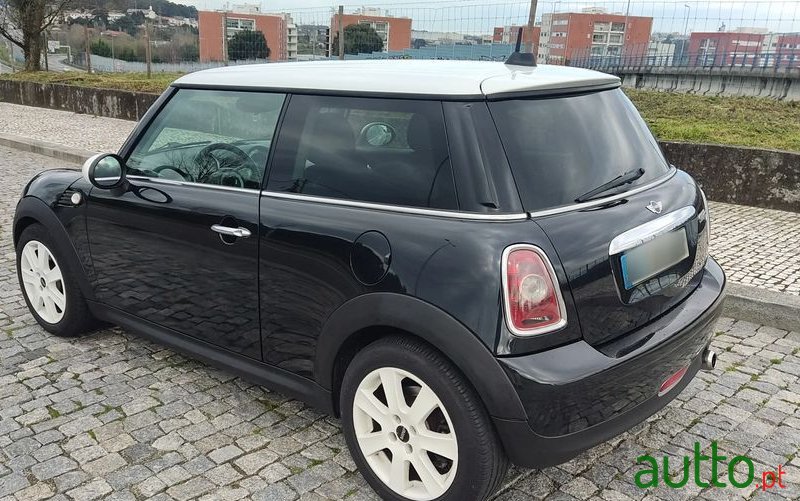 2008' MINI Cooper D 3 Portas photo #4