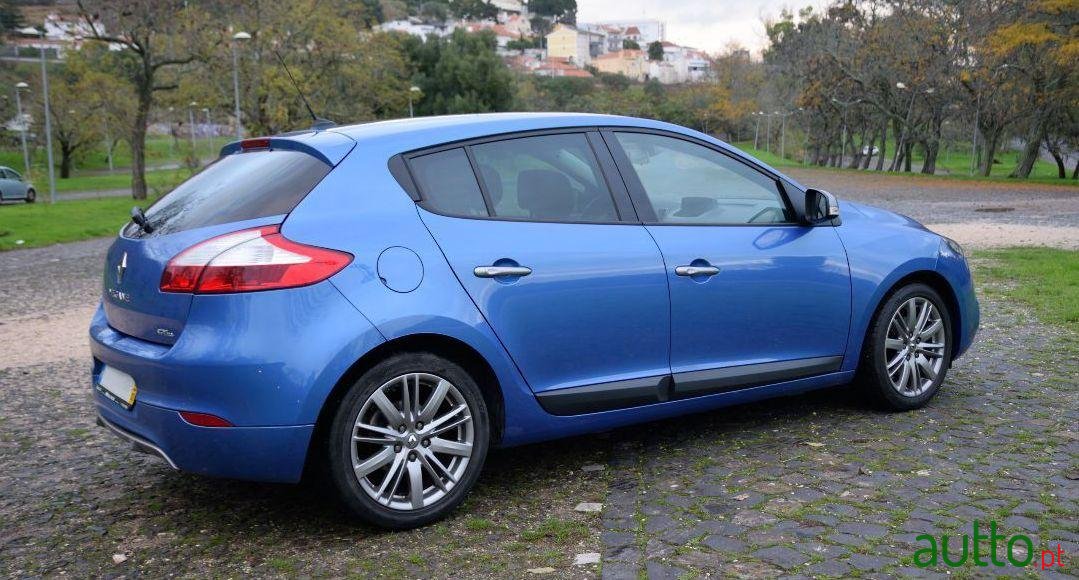 2010' Renault Megane Gt Line 1.5 Dci 5P photo #4