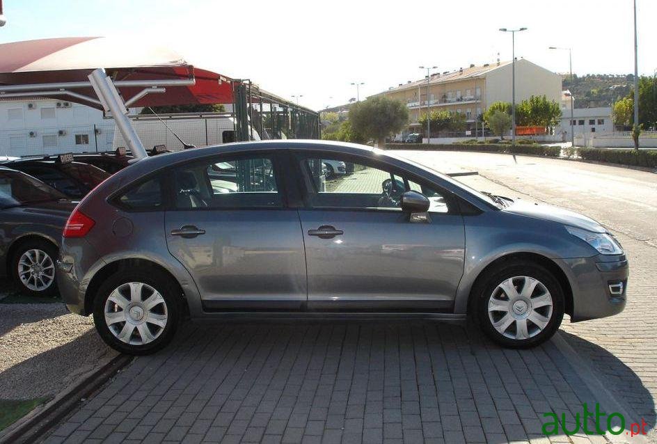 2010' Citroen C4 1.6 Hdi Business photo #2