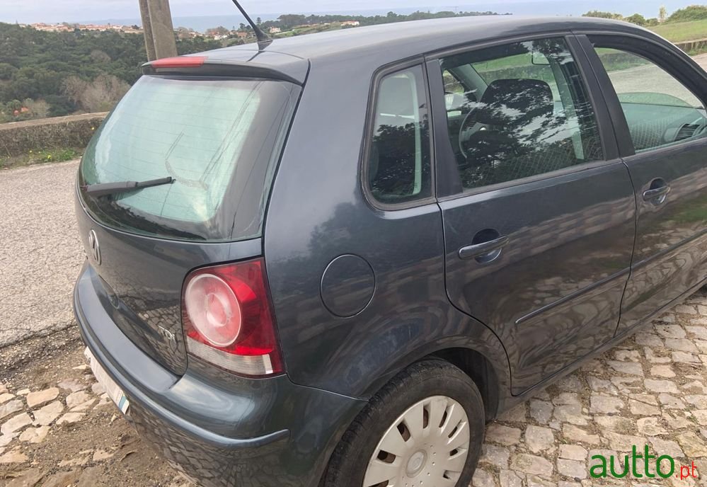 2007' Volkswagen Polo photo #5