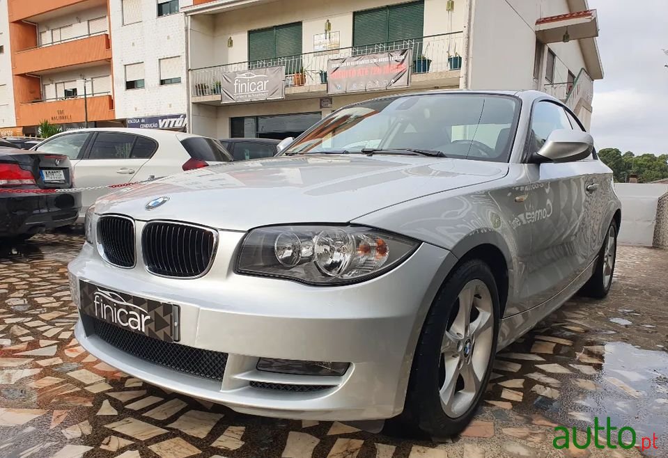 2010' BMW 118 photo #5