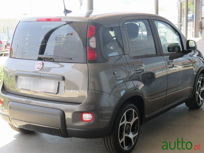 2021' Fiat Panda 1.0 Hybrid Sport photo #5