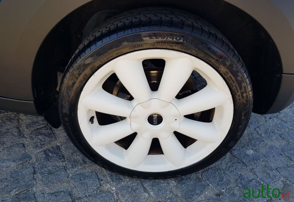 2010' MINI Countryman photo #5