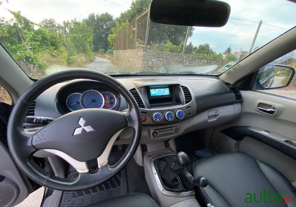 2007' Mitsubishi L200 photo #4