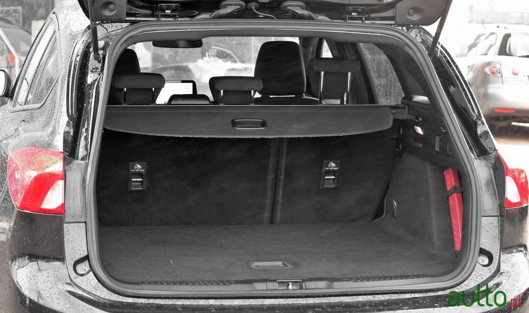 2020' Ford Focus Sw photo #5