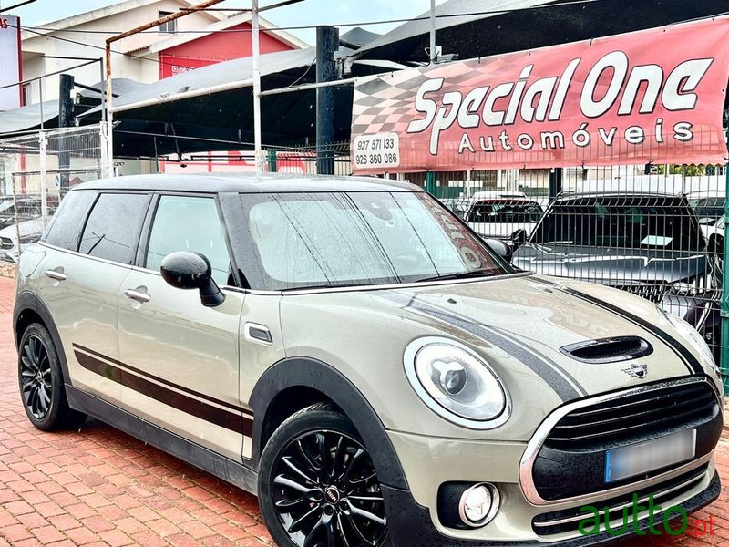 2018' MINI Clubman One Aut. Blackyard photo #1