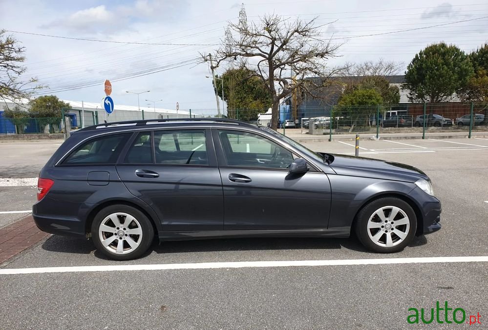 2013' Mercedes-Benz C 220 photo #5