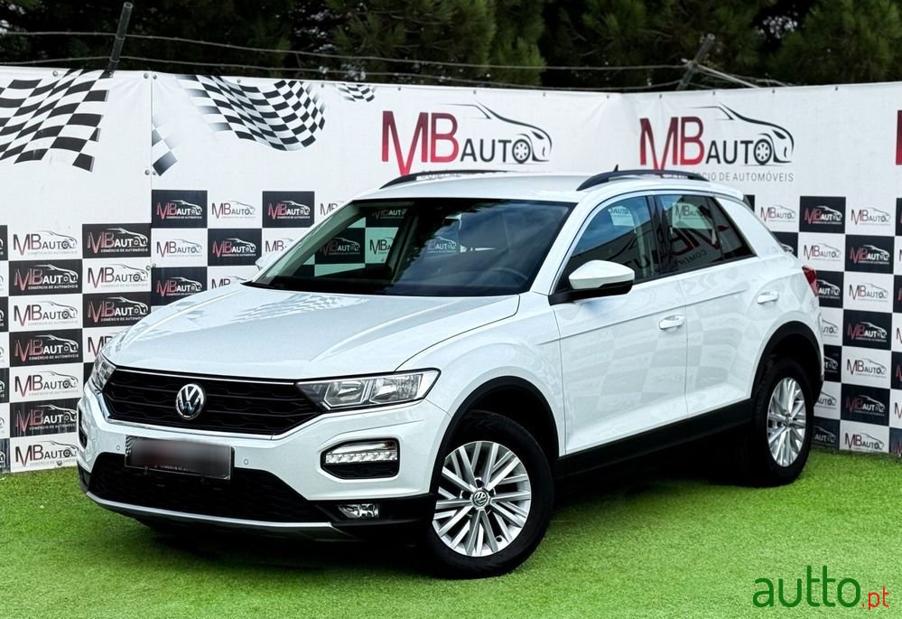 2019' Volkswagen T-Roc 1.6 Tdi Style photo #1