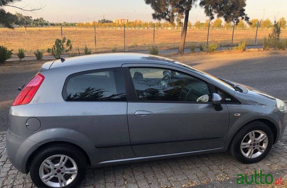 2008' Fiat Grande Punto photo #1