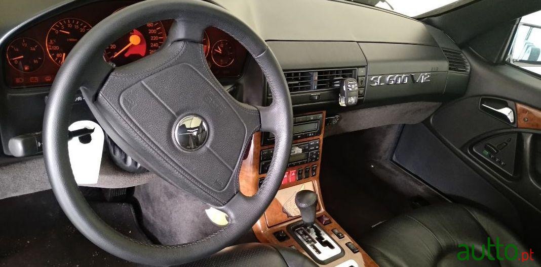 1998' Mercedes-Benz Sl-600 V12 photo #3