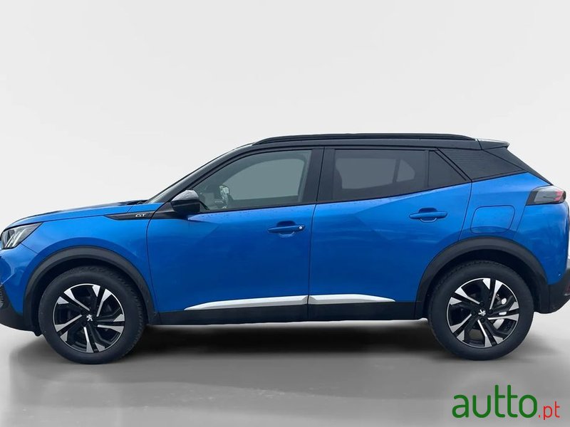 2023' Peugeot 2008 1.2 Puretech Gt photo #2