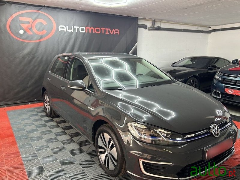 2020' Volkswagen e-Golf Ac/Dc photo #1