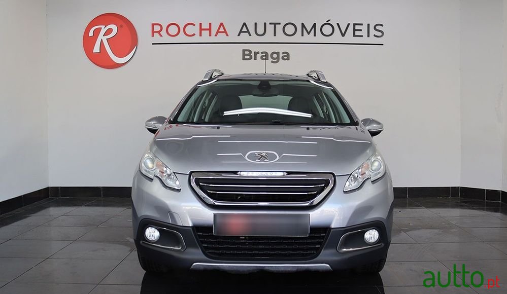 2015' Peugeot 2008 photo #2