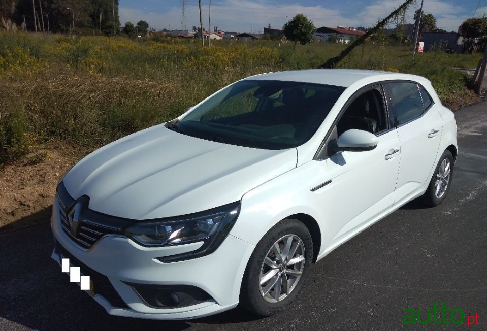 2017' Renault Megane photo #1