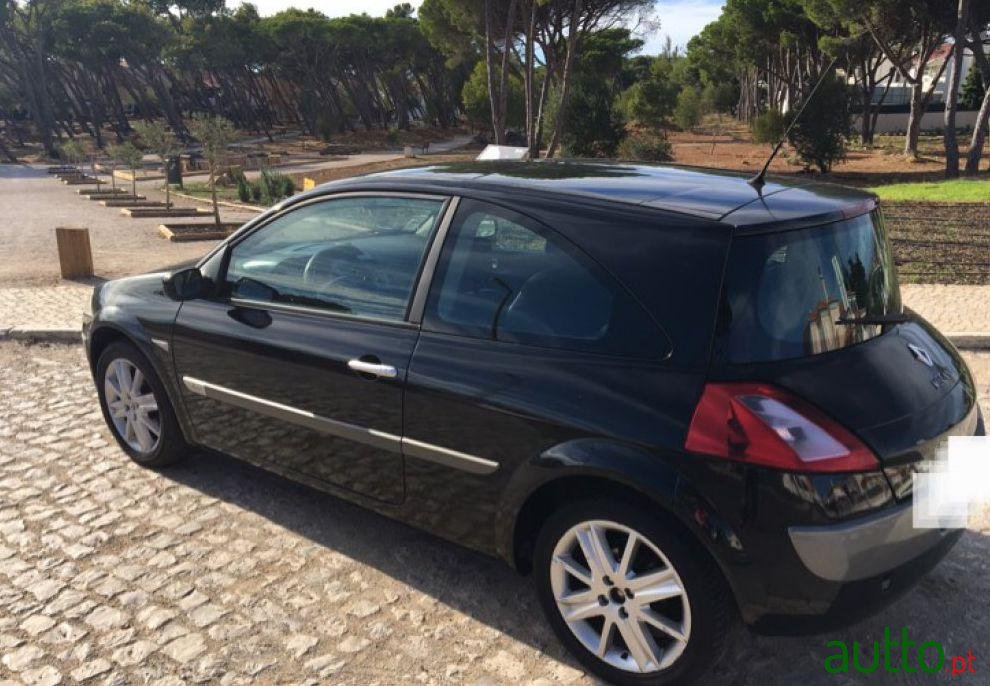 2003' Renault Mégane Coupe 1.5 dCi photo #2