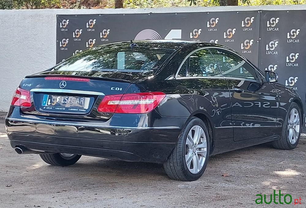 2013' Mercedes-Benz Classe E photo #5