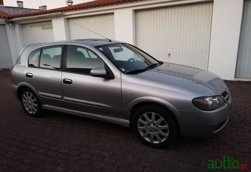 2005' Nissan Almera Sport photo #2