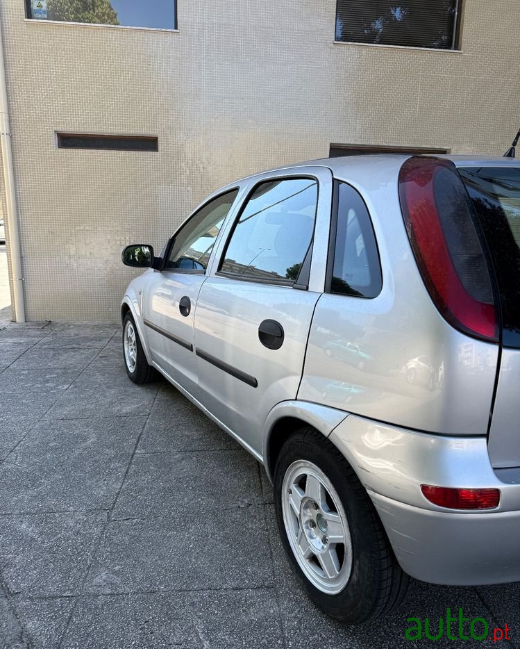 2001' Opel Corsa photo #3