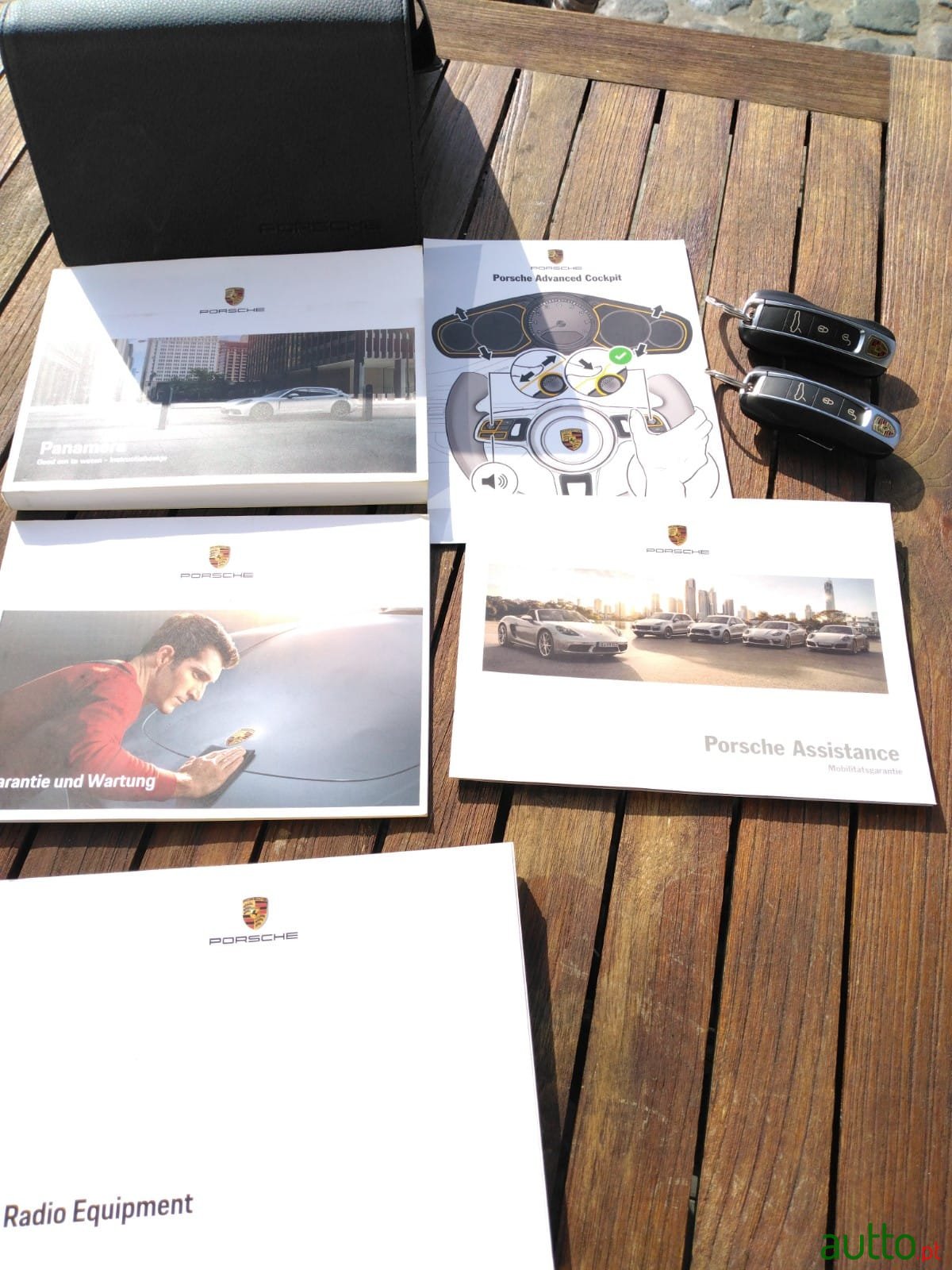 2018' Porsche Panamera sport turismo plug in hybrid photo #5