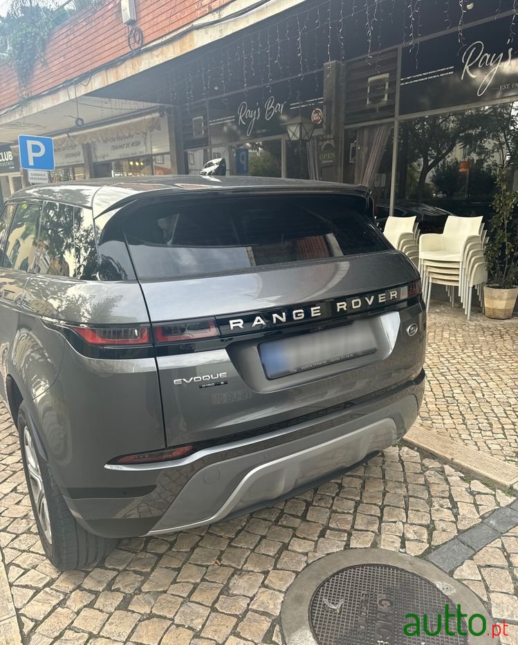 2019' Land Rover Range Rover Evoque photo #3