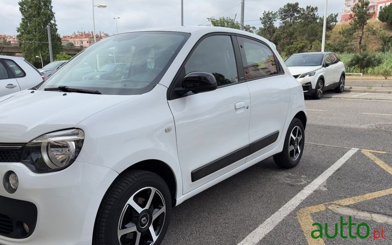 2019' Renault Twingo photo #2