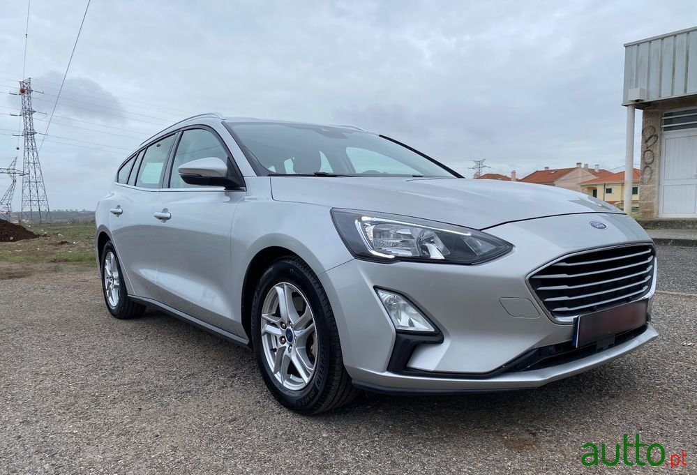 2020' Ford Focus Sw photo #1